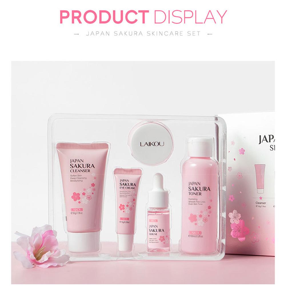 Large Satin Hair Claw Korean S - Korean Daily Lifestyle recension och pris